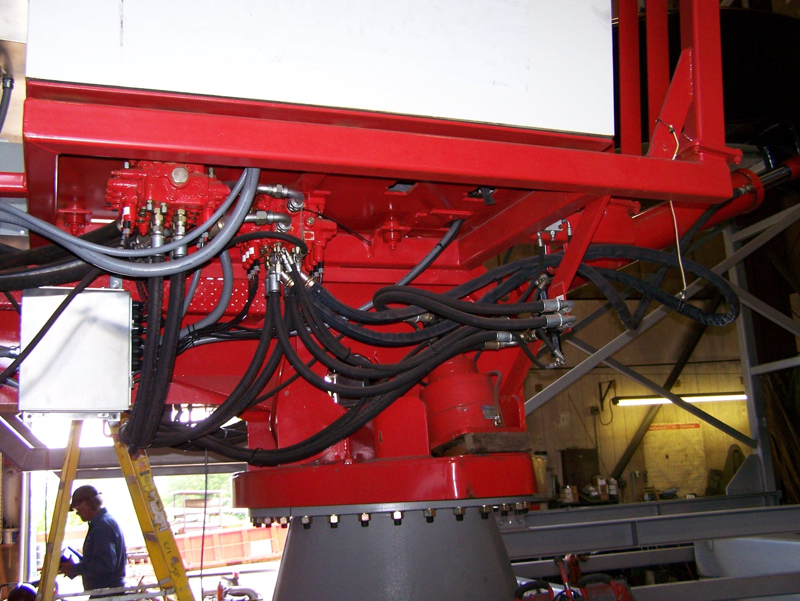 Olympus hydraulic integration · Cross Machine project archive